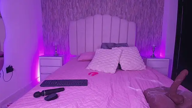 isa anderson online show from March 29, 12:15 pm