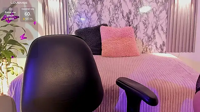 ChloeeMasonn online show from February 20, 11:01 am