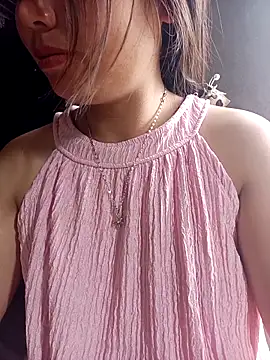Rose-222 online show from May 5, 11:52 pm