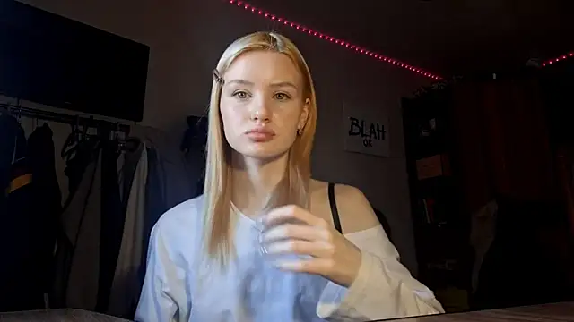 ChongTreece online show from February 5, 6:05 am