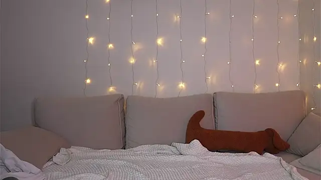 Appr0ved  online show from February 23, 3:22 pm