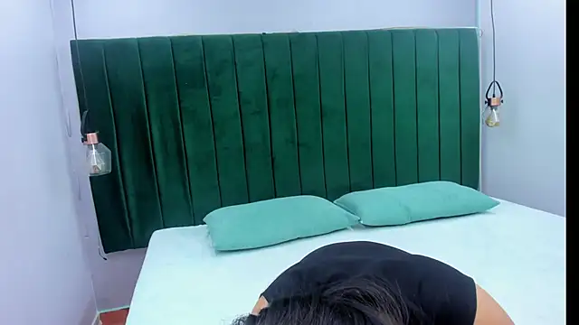 Ema-Horny online show from February 5, 1:47 pm