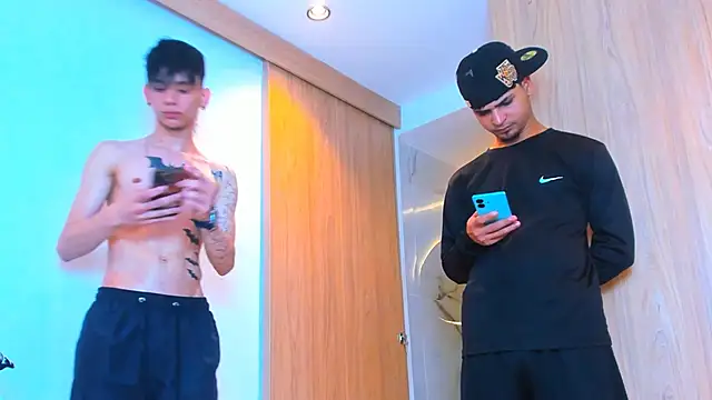 TheBatMansion online show from February 13, 10:11 pm