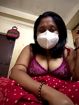 Curvy Trisha online show from February 11, 5:53 am