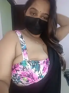 Aliya Hott online show from June 6, 7:25 am