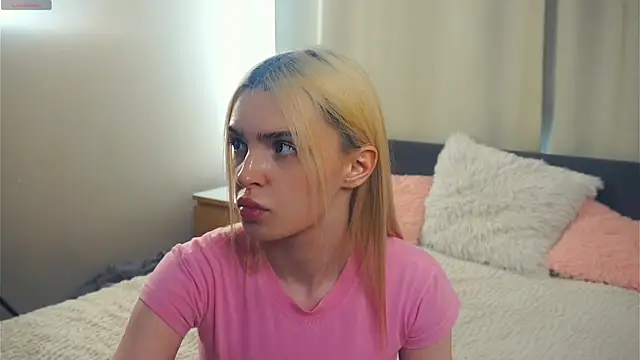 PatricePerlow online show from February 15, 7:51 am