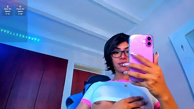 Salolatina online show from February 9, 7:49 pm