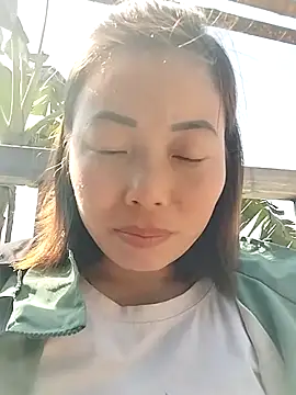 Ella-aa online show from February 21, 6:58 am