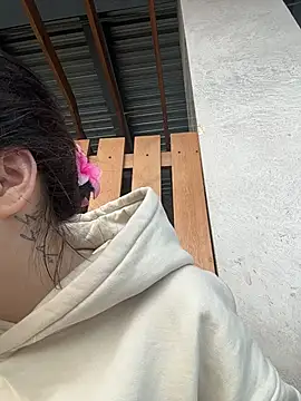 MiaTee online show from February 28, 4:23 am