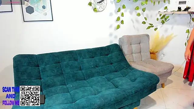 Samy Hot online show from April 14, 11:38 pm