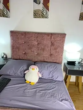 Annie bonnie  online show from March 26, 11:56 am