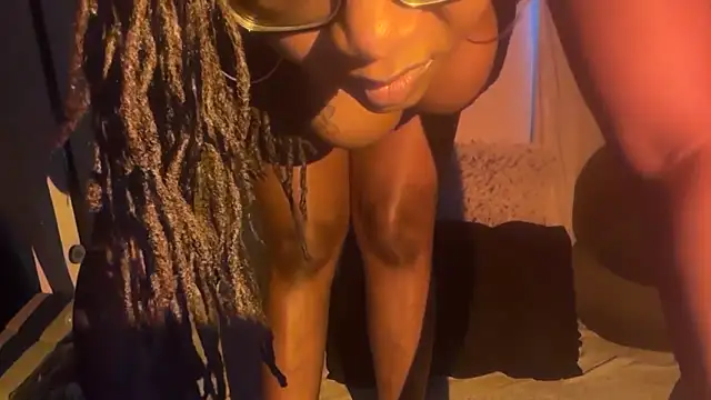 SunniSoles99 online show from February 9, 12:29 pm