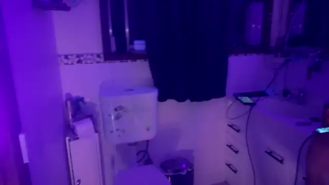 SweetValleyHotwife online show from March 5, 10:55 am