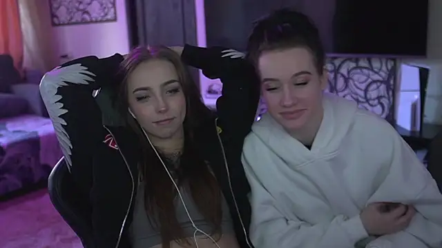 Snapshot of Carolina_G0lden chatting on February 10, 10:29 am Carolina G0lden online show from February 10, 10:29 am