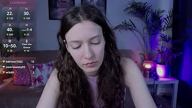 VioletaBloom online show from February 22, 7:42 am