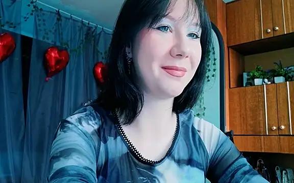 marty bree online show from April 2, 1:19 pm