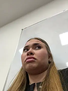 MonicaWestt online show from February 23, 9:53 am