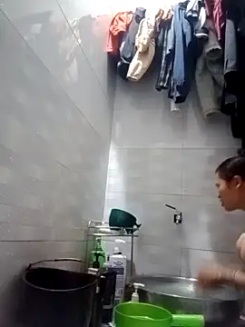 l kiss online show from April 6, 12:28 pm