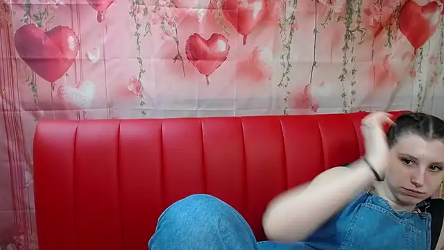 LilianaShine online show from March 11, 1:58 pm