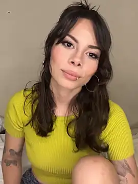 Isalove99 online show from March 5, 4:08 am