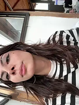 Isalove99 online show from March 22, 8:04 pm