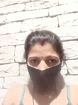 Divya-11431 online show from May 31, 5:19 pm