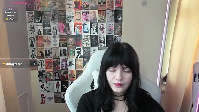 Emma Darkkk online show from February 6, 4:16 am