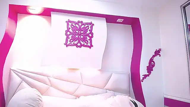 Keiry Paloma online show from April 2, 8:06 pm