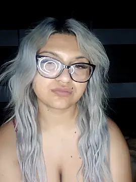 LollaHeart online show from February 3, 9:07 pm