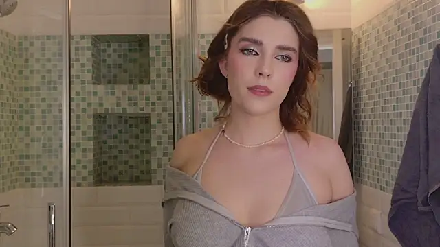 mmm  yes online show from February 5, 2:09 pm