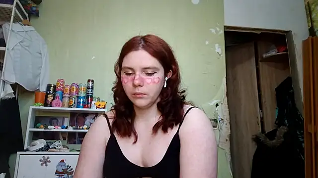 VannessaDillenbeck online show from February 14, 12:40 pm