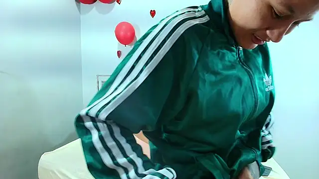 Girlshot69Z online show from February 2, 7:57 pm