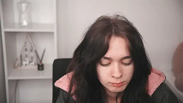 Snapshot of GinnyKittle chatting on February 28, 6:29 pm GinnyKittle online show from February 28, 6:29 pm