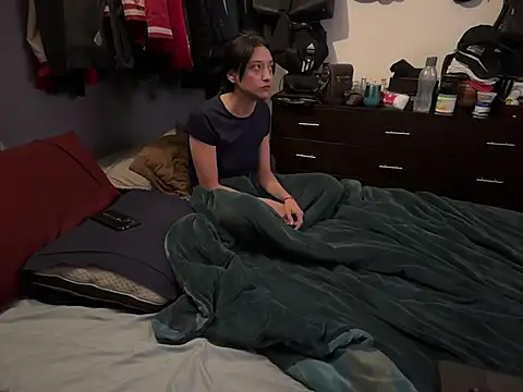 KyMs9 online show from February 15, 7:33 am