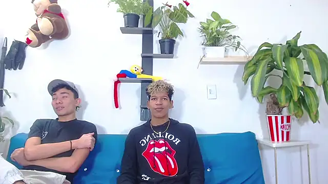 Stephen Angel online show from May 11, 5:43 pm