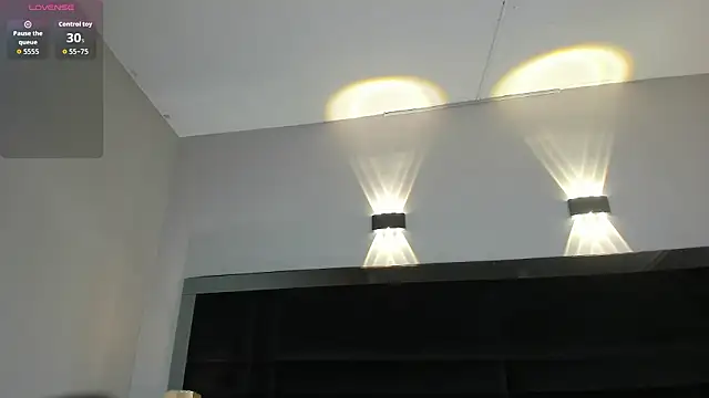 Ravenn21x online show from February 18, 11:53 am