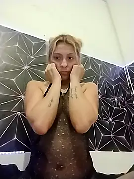 amairany27 online show from February 24, 3:32 pm