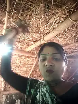 Hotty raghni online show from February 21, 10:05 am