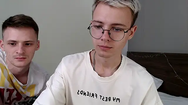 NikiKerryCum online show from February 8, 12:42 pm