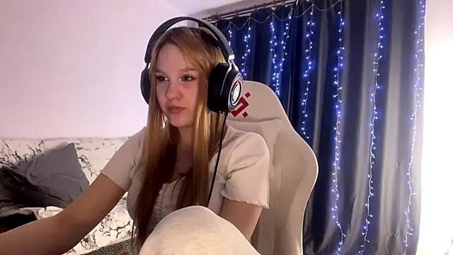 axin burnell online show from March 17, 5:50 pm