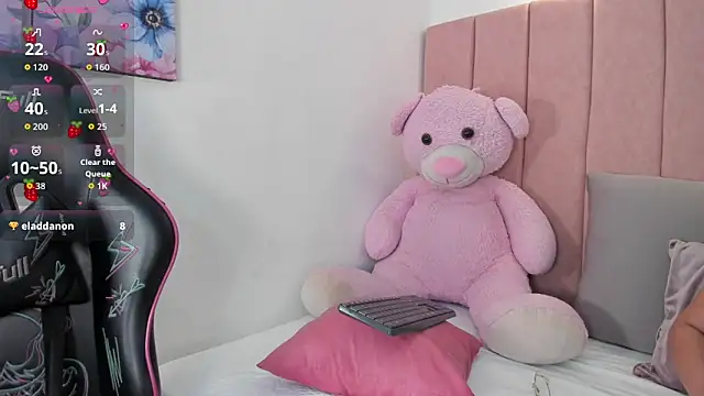 megan sofiaa  online show from February 25, 1:31 pm