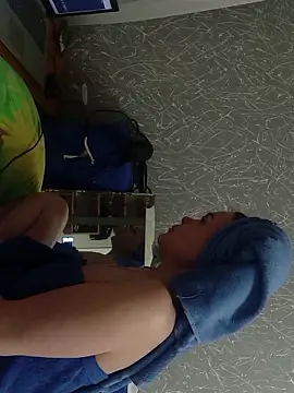 ValerieFisher online show from February 13, 4:58 am