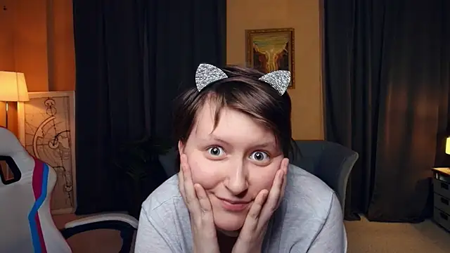 CarenSamele online show from February 7, 11:58 am