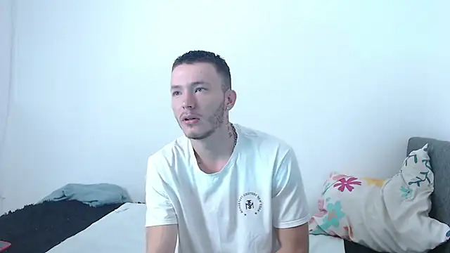 Ariana Esteban07 online show from February 10, 10:51 am