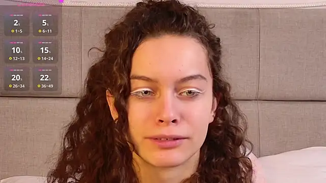 Luna Starlight online show from February 23, 9:25 pm