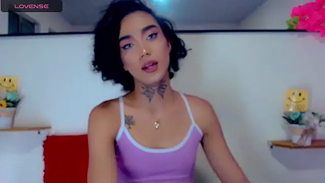 Darianna Atehortua online show from February 26, 10:09 pm