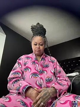 tipheragain online show from April 18, 2:19 pm