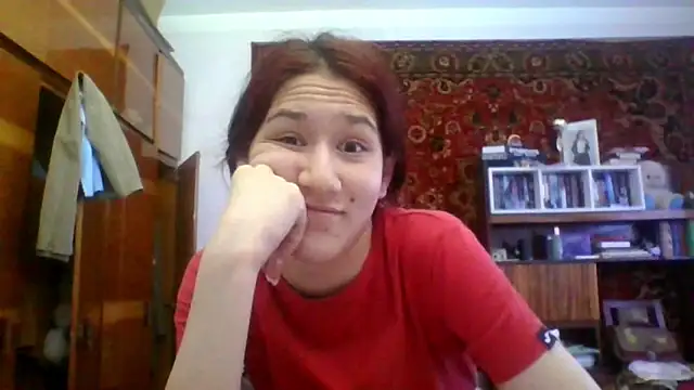 NickiKisinger online show from March 25, 5:11 am