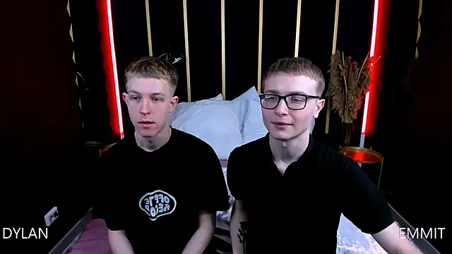 Dylan Norton online show from March 29, 8:41 pm