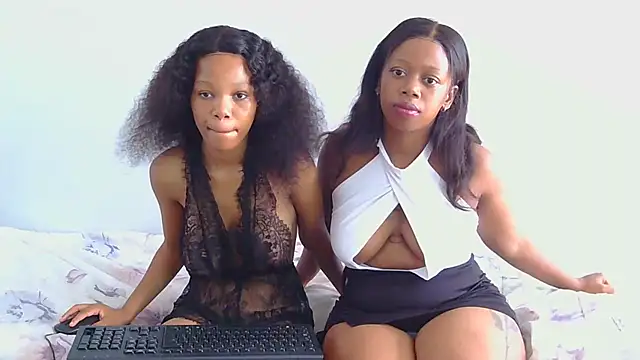 KinkyCreamyBunny online show from February 19, 6:46 am